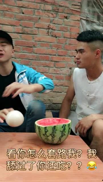 吃瓜酪的搞笑视频,笑料百出，笑到肚子疼！